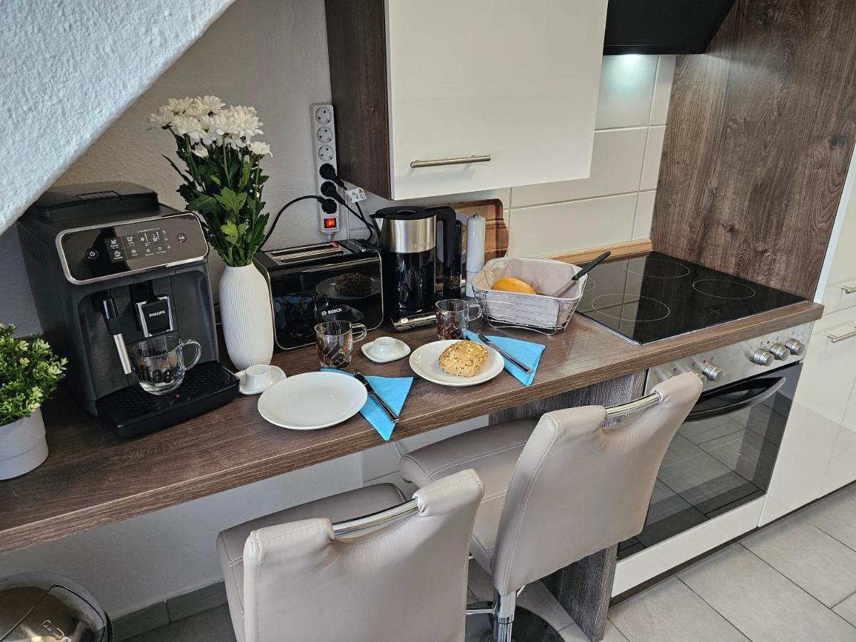 Exklusives Und Helles Dachgeschoss-Apartment No 3 Im Zentrum Von Kassel, Schnelles 1Gbit Internet, Geschirrspueler, Boxspringbetten Exteriér fotografie